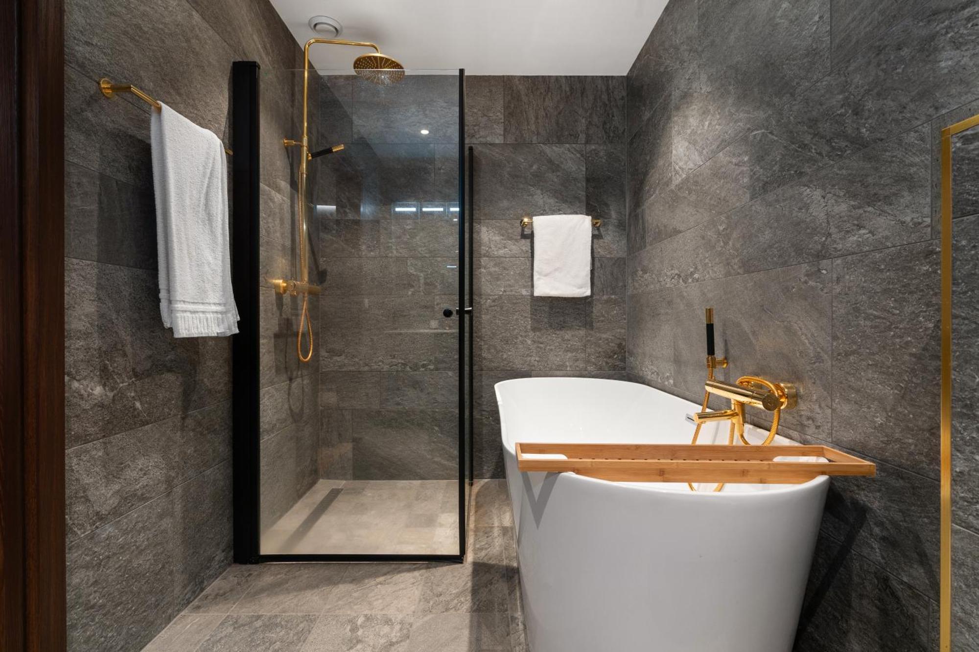 Enter Luxury