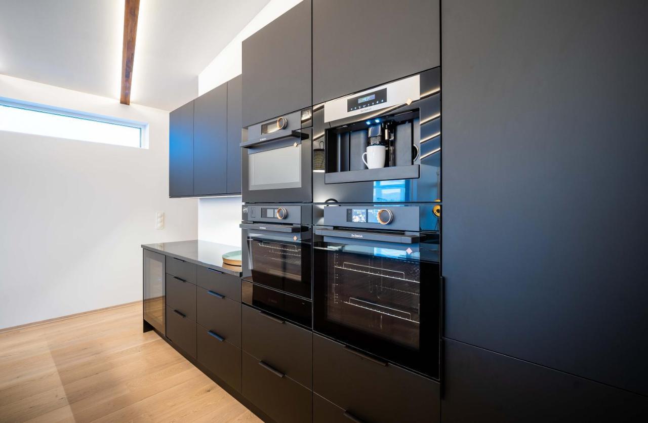 Enter Luxury Villa Tromso