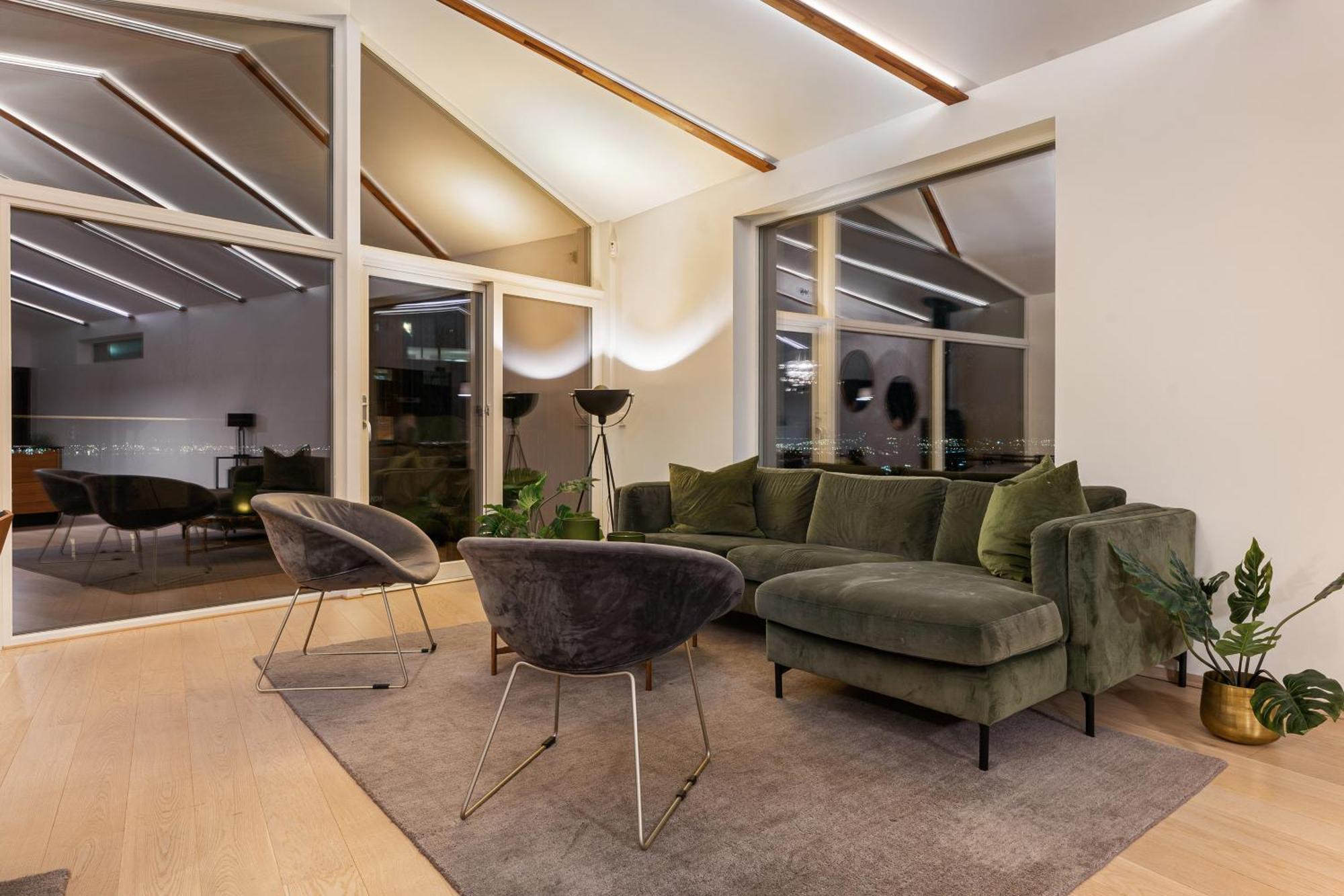 Enter Luxury