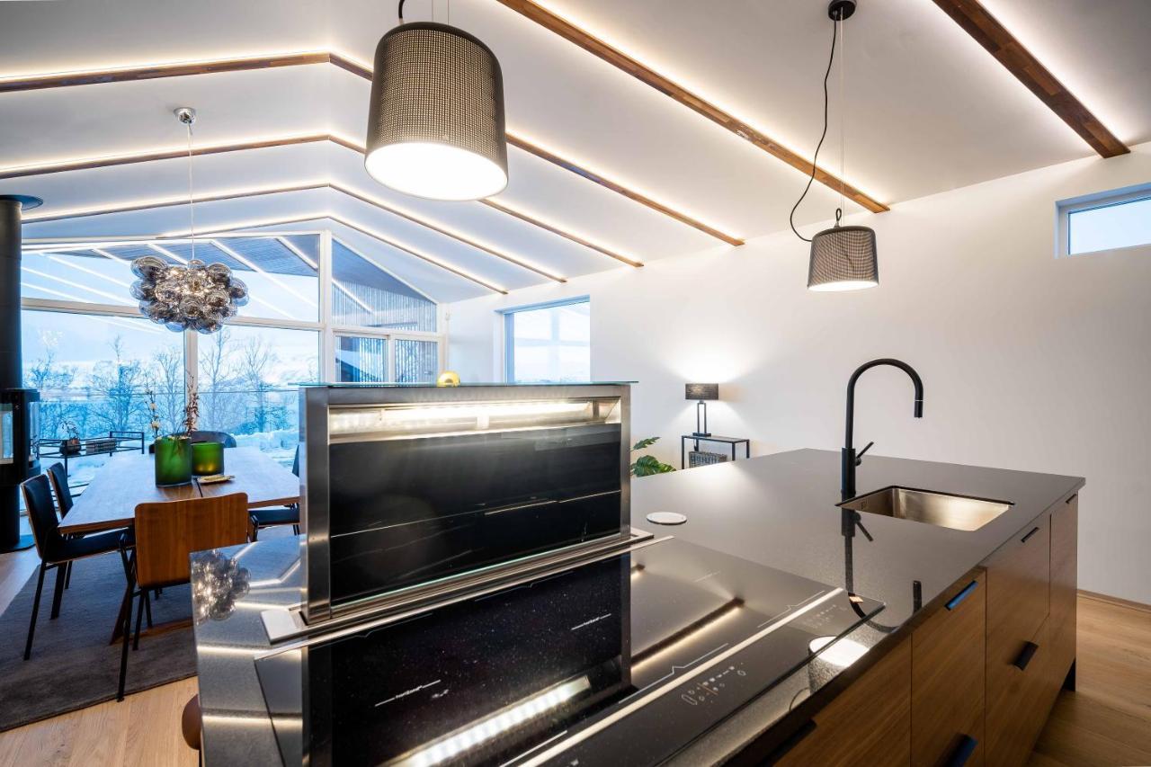 Enter Luxury Villa Tromso